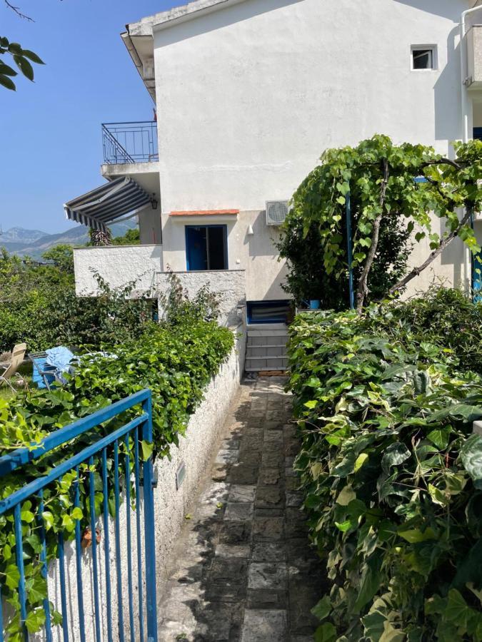 Apartment L.A. Tivat Extérieur photo